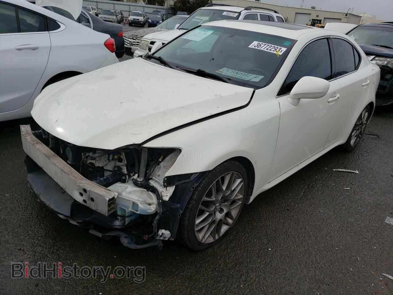 Фотография JTHBE262965007232 - LEXUS IS 2006