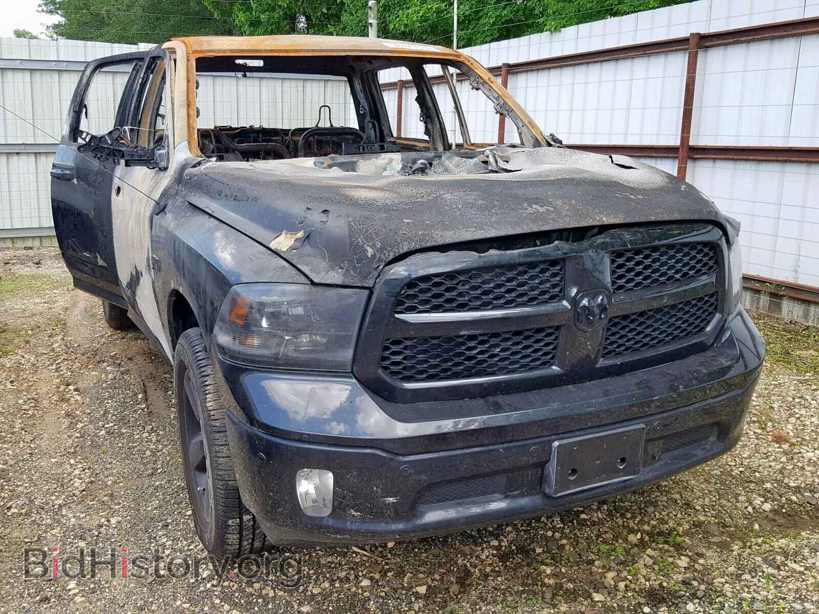 Фотография 1C6RR6LT1KS540526 - RAM 1500 CLASS 2019