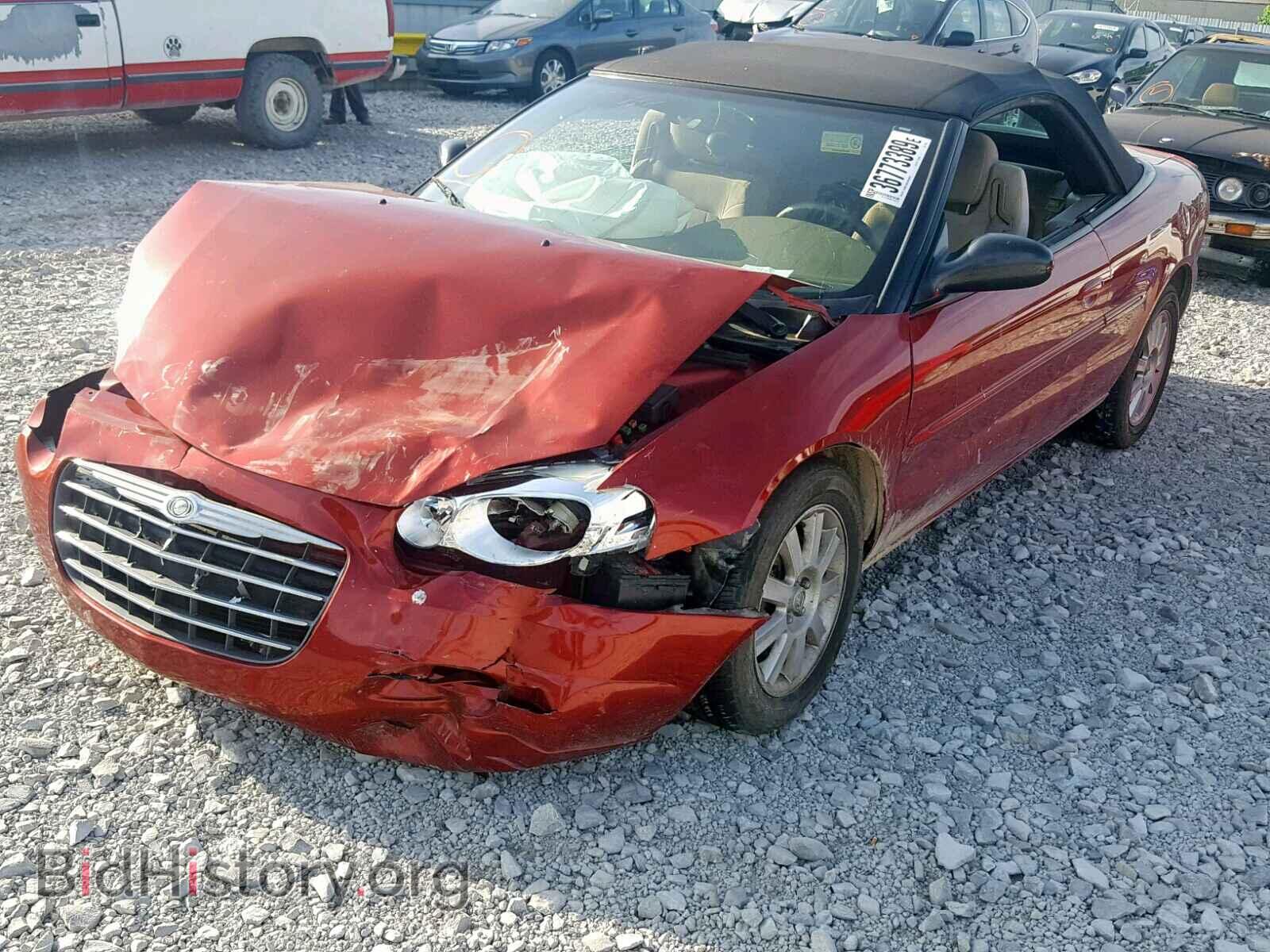 2004 CHRYSLER SEBRING - VIN: 1C3EL75RX4N321490 - Фото 2