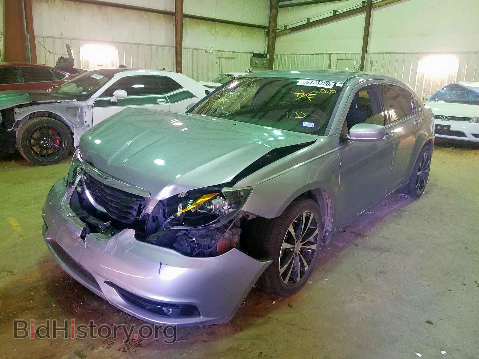 2013 CHRYSLER 200 - VIN: 1C3CCBBB5DN516060 - Фото 2
