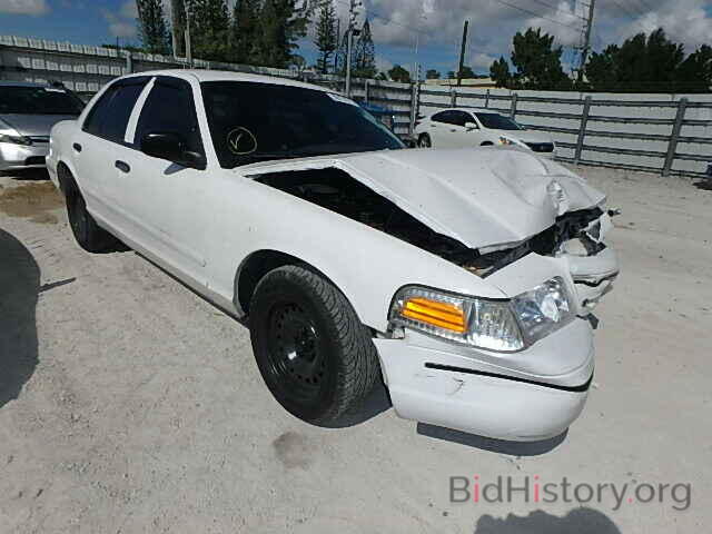 Photo 2FAFP71W5YX102771 - FORD CROWN VIC 2000