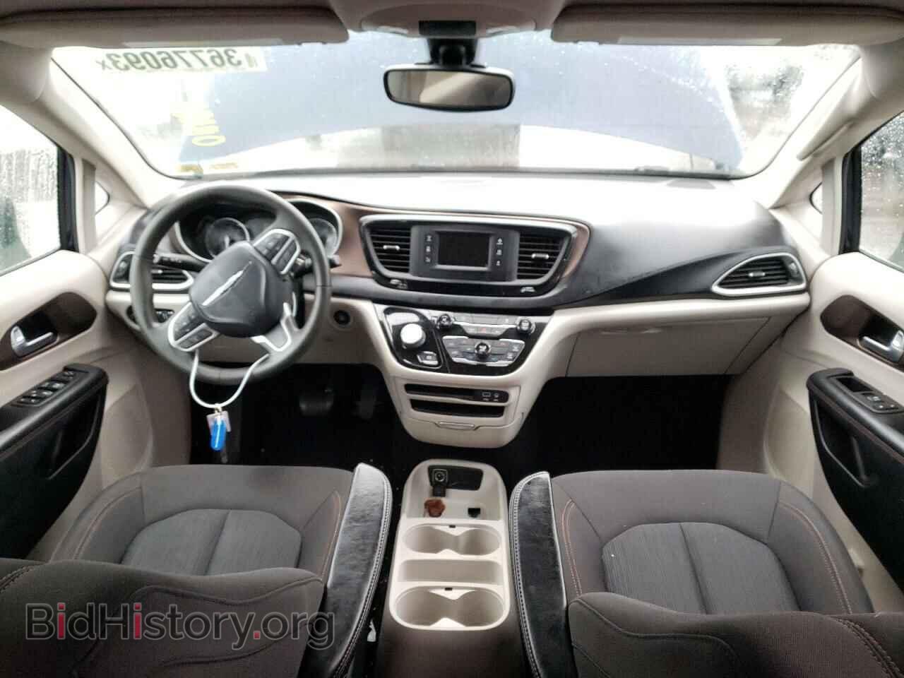 2017 CHRYSLER PACIFICA - VIN: 2C4RC1CG5HR723034 - Photo 8
