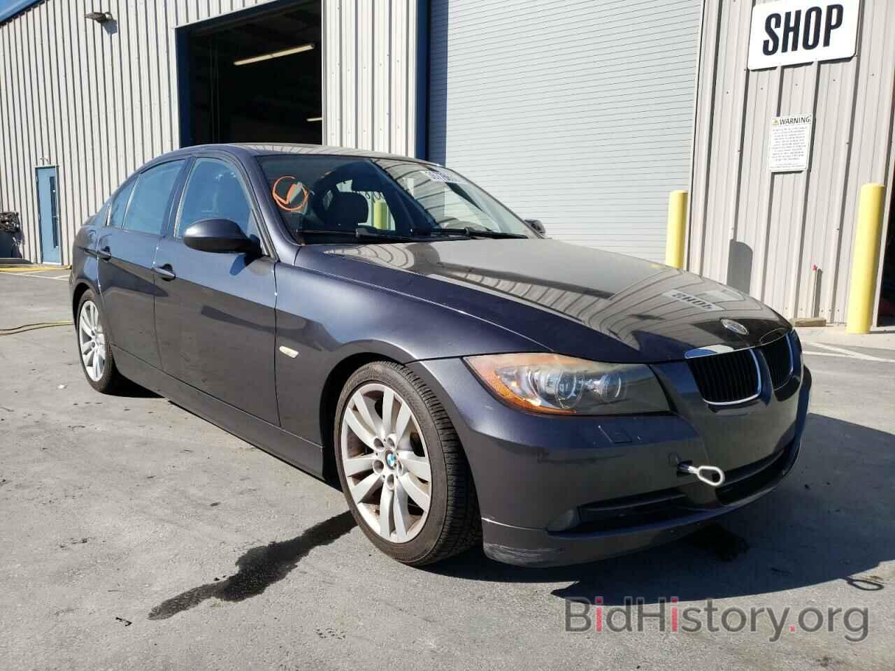 Photo WBAVA37558NL51469 - BMW 3 SERIES 2008