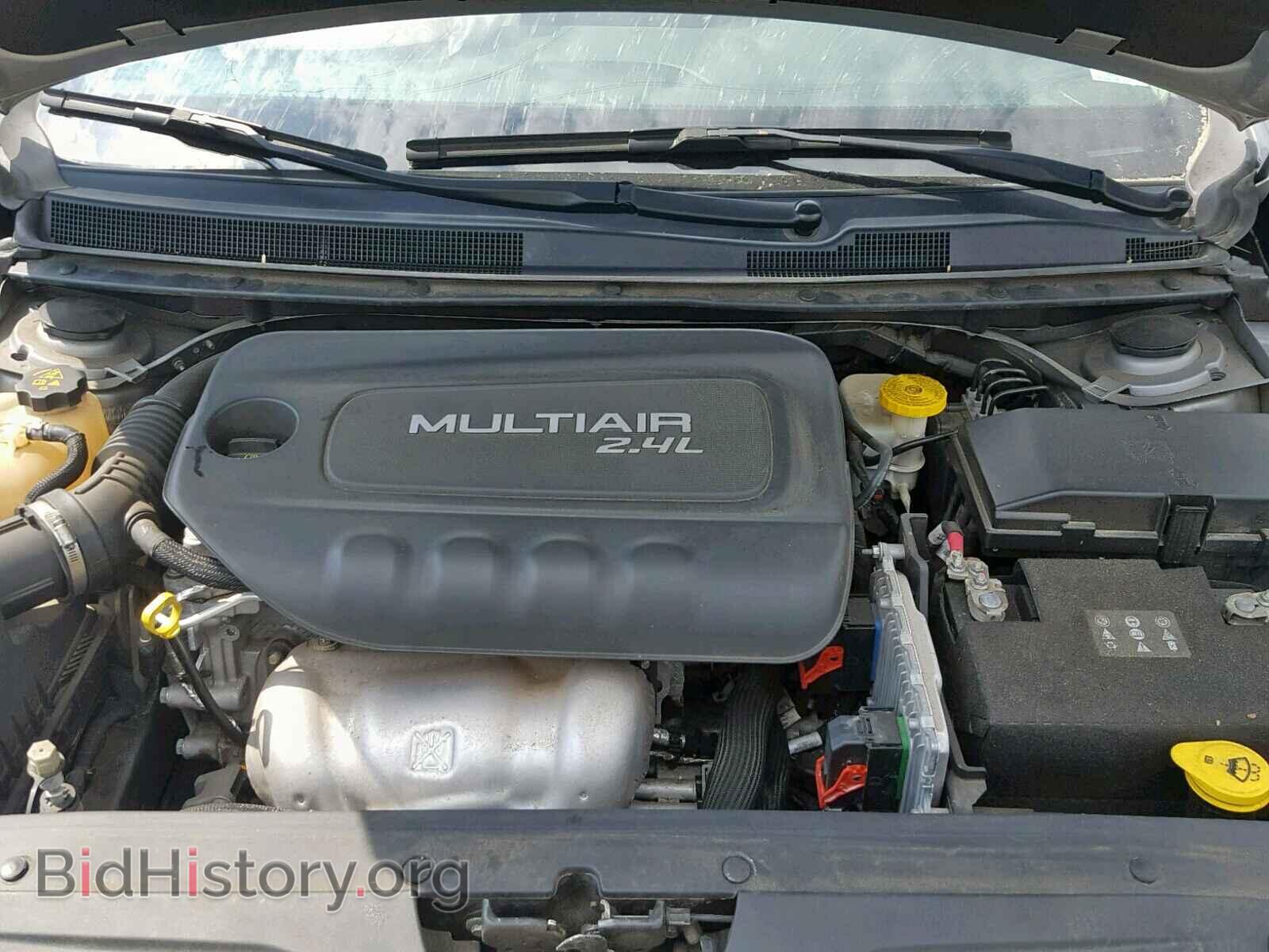 2016 CHRYSLER 200 - VIN: 1C3CCCAB4GN108628 - Photo 7
