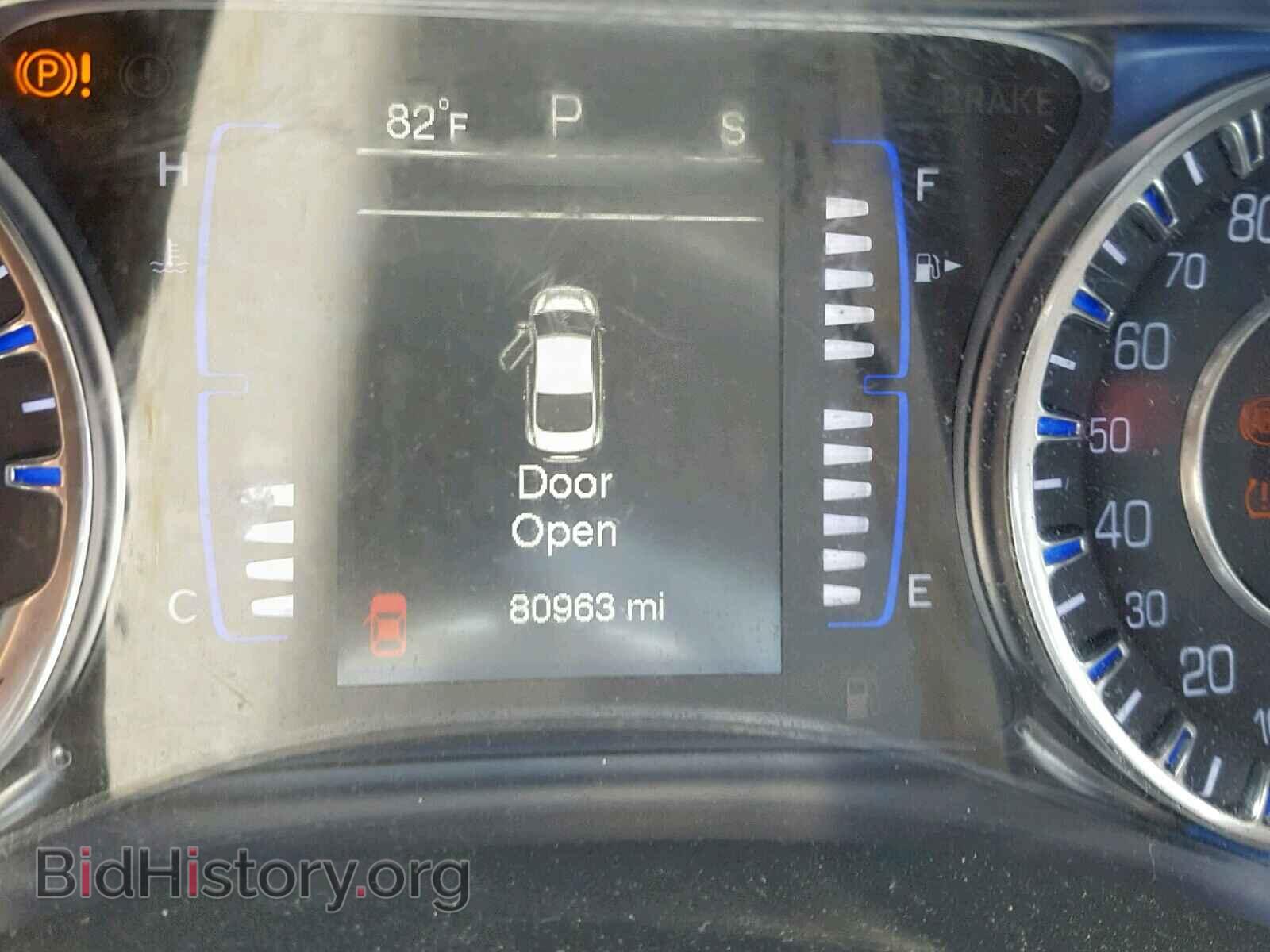 2016 CHRYSLER 200 - VIN: 1C3CCCAB4GN108628 - Photo 8