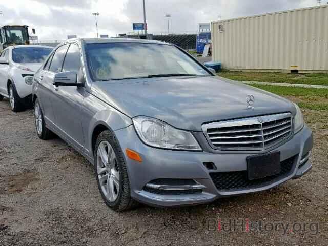 Photo WDDGF4HB6DA828389 - MERCEDES-BENZ C 250 2013