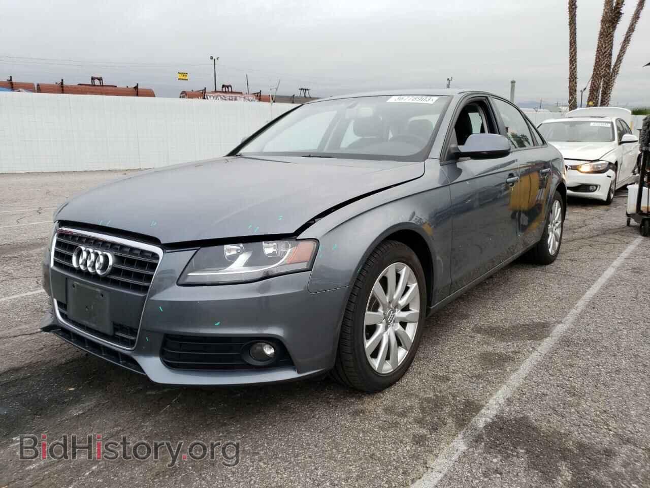 Фотография WAUAFAFL6CA117782 - AUDI A4 2012