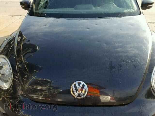 2013 VOLKSWAGEN BEETLE - VIN: 3VW7T7AT6DM833633 - Фото 9
