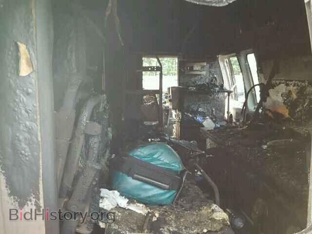 2013 FORD ECONOLINE - VIN: 1FDSS3EL9DDA09216 - Фото 6