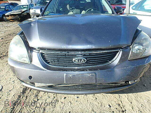 2007 KIA OPTIMA - VIN: KNAGE124075111101 - Фото 9