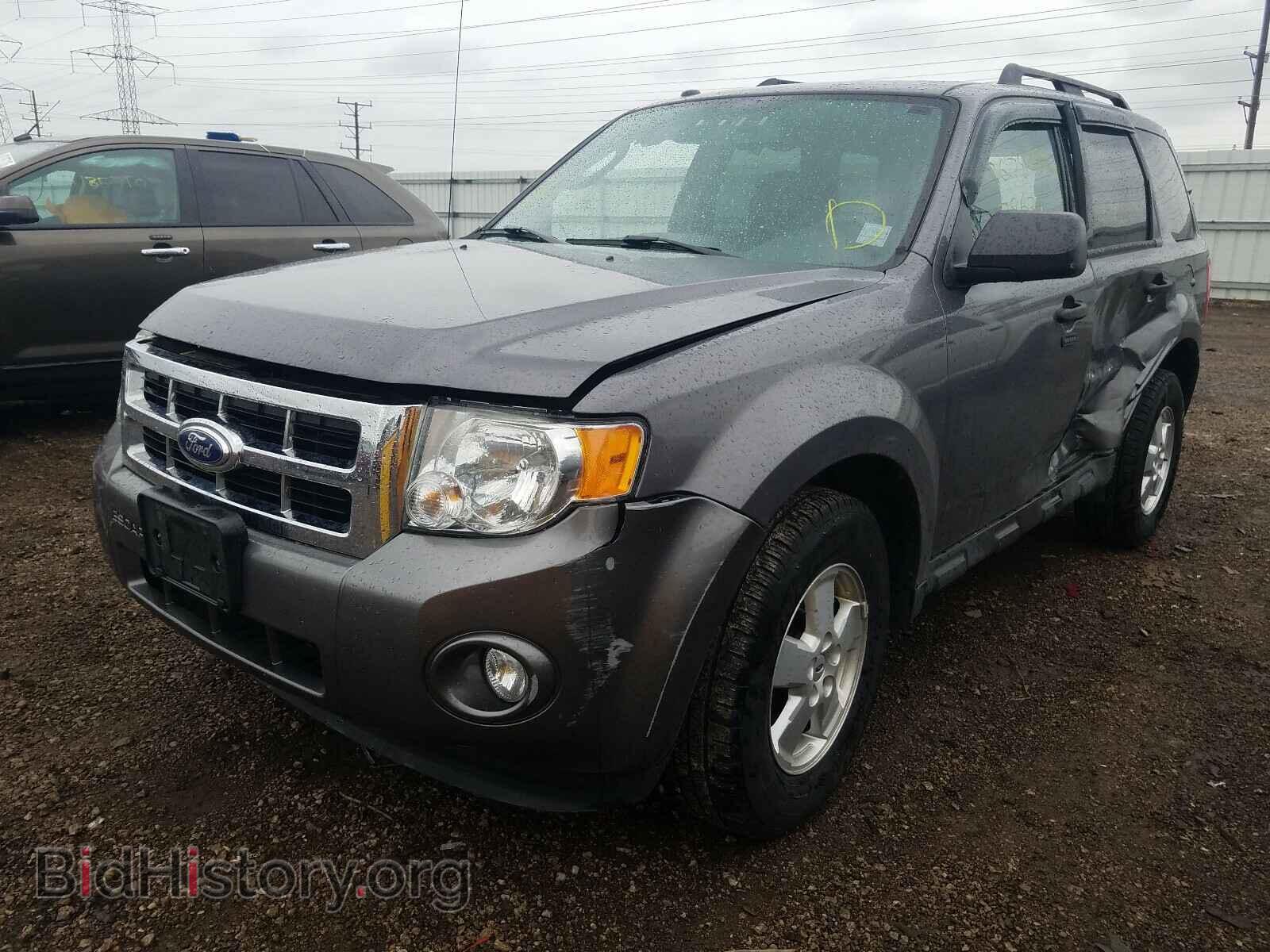 2011 FORD ESCAPE - VIN: 1FMCU9D77BKA60941 - Фото 2