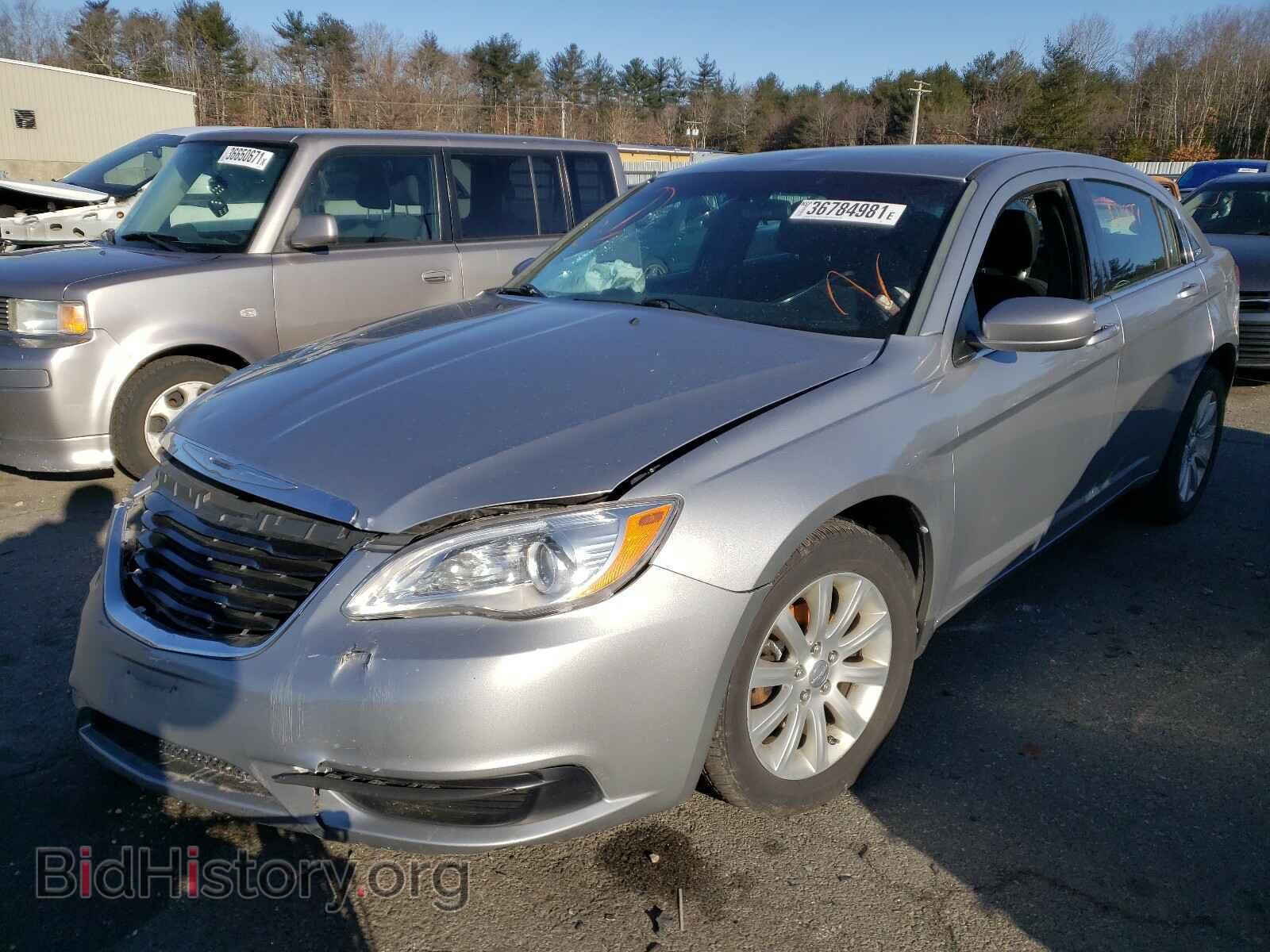 2013 CHRYSLER 200 - VIN: 1C3CCBBG5DN731644 - Фото 2
