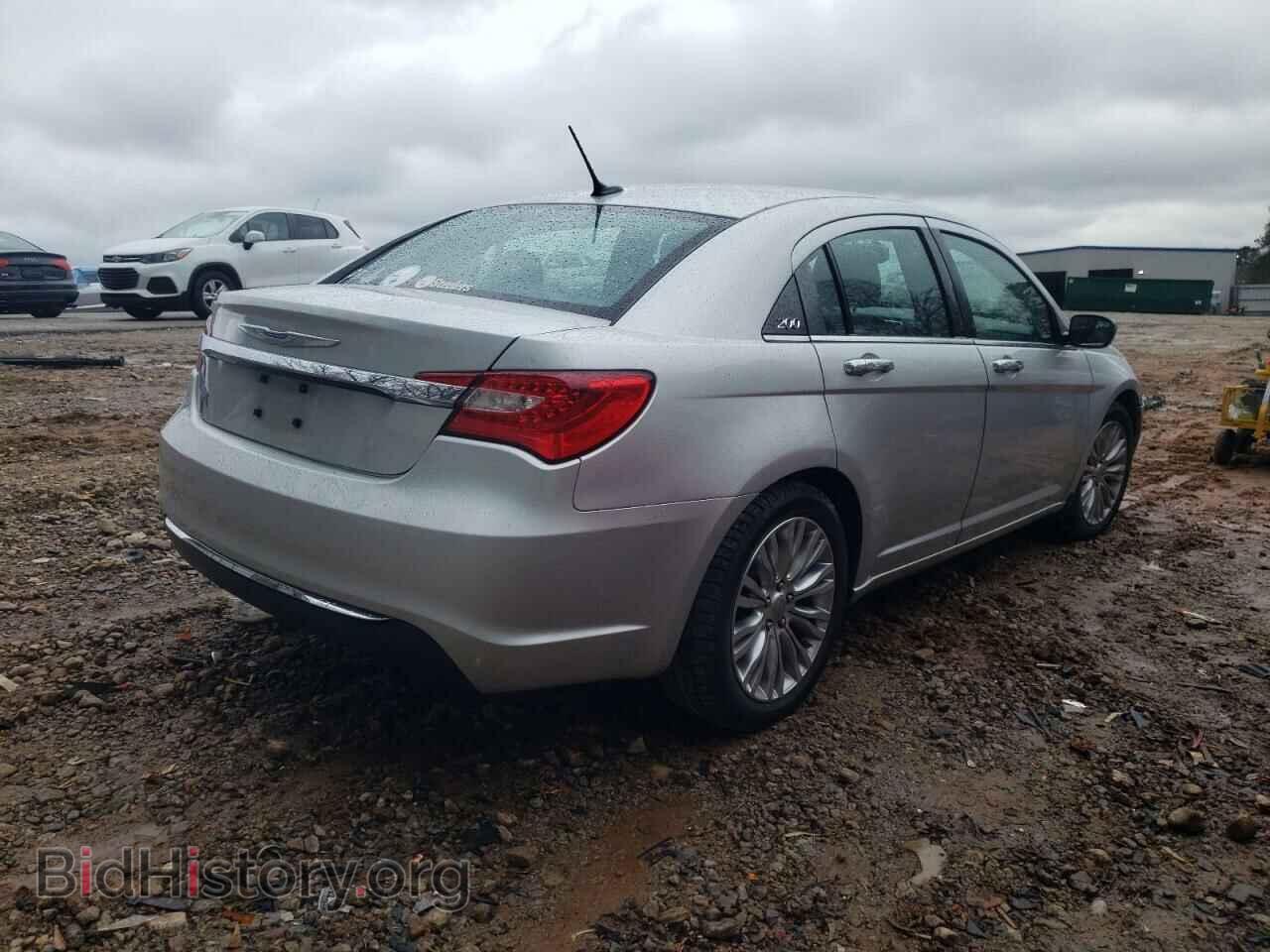 2012 CHRYSLER 200 - VIN: 1C3CCBCB0CN256423 - Photo 4