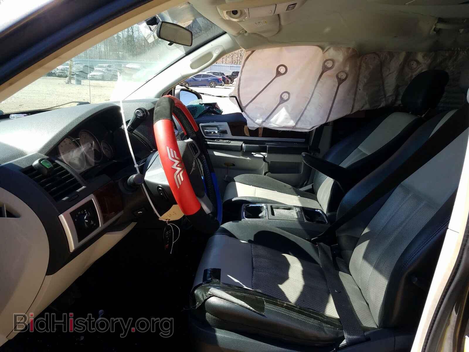 2010 CHRYSLER MINIVAN - VIN: 2A4RR8D14AR415497 - Photo 5