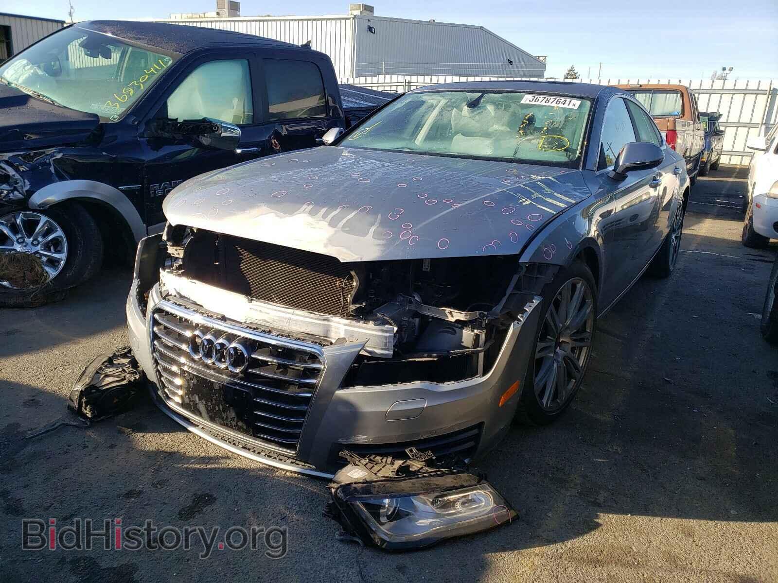 2013 AUDI A7 - VIN: WAUYGAFC2DN158223 - Фото 2