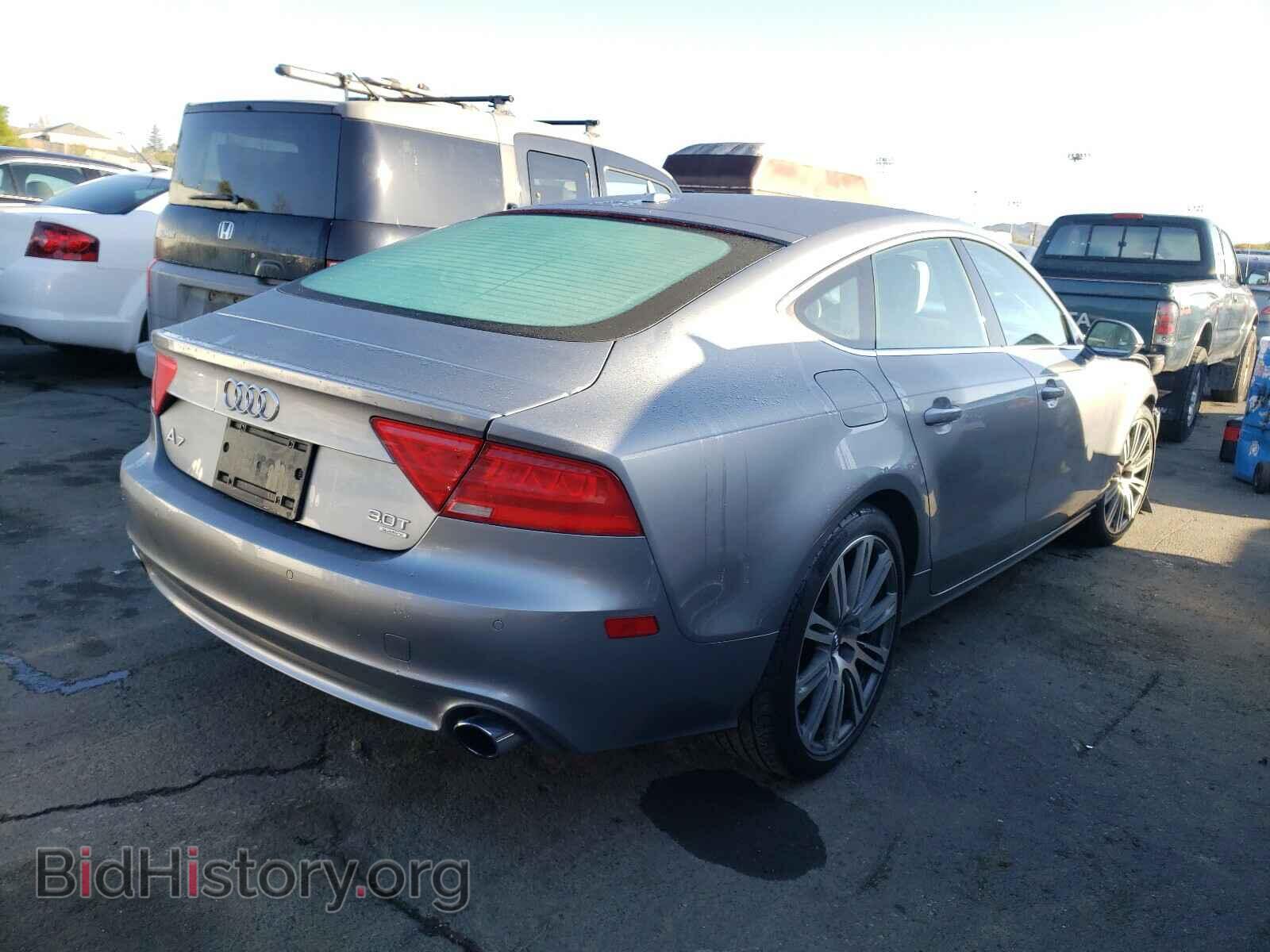 2013 AUDI A7 - VIN: WAUYGAFC2DN158223 - Фото 4