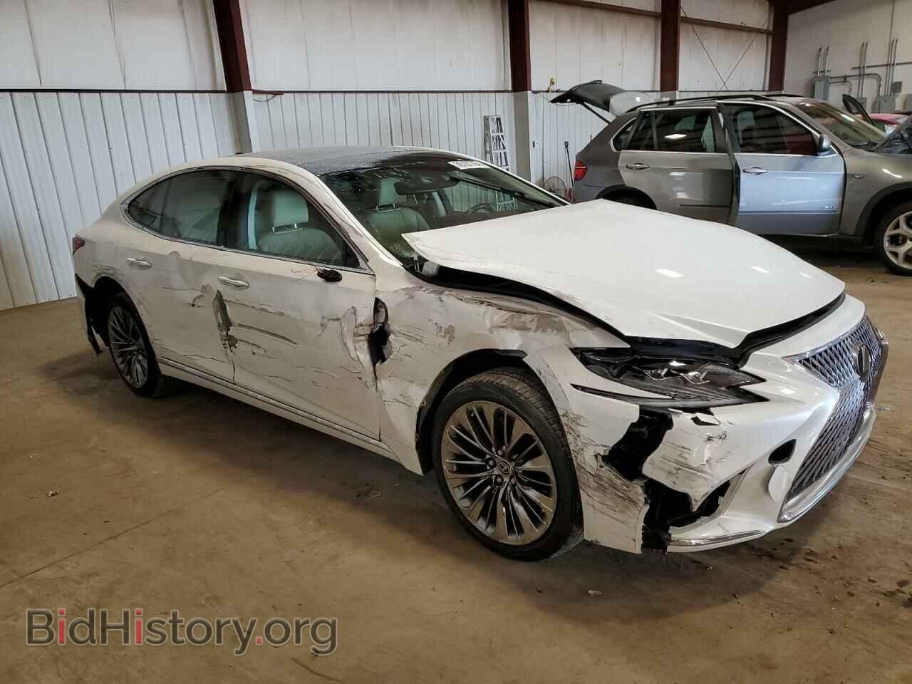 2018 LEXUS LS500 - VIN: JTHC5LFF2J5000712 - Photo 4