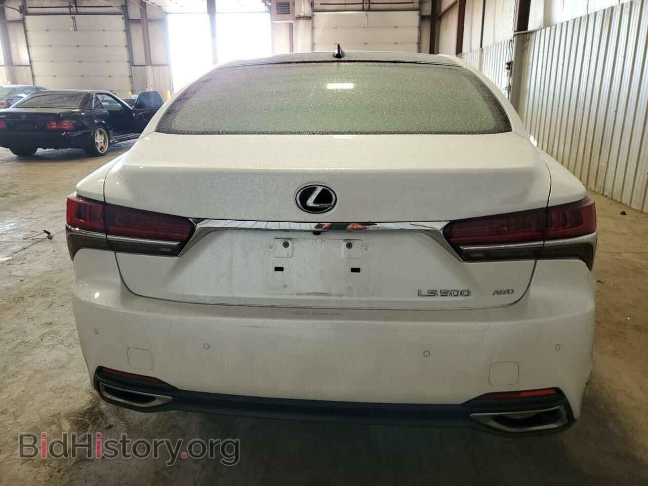2018 LEXUS LS500 - VIN: JTHC5LFF2J5000712 - Photo 6