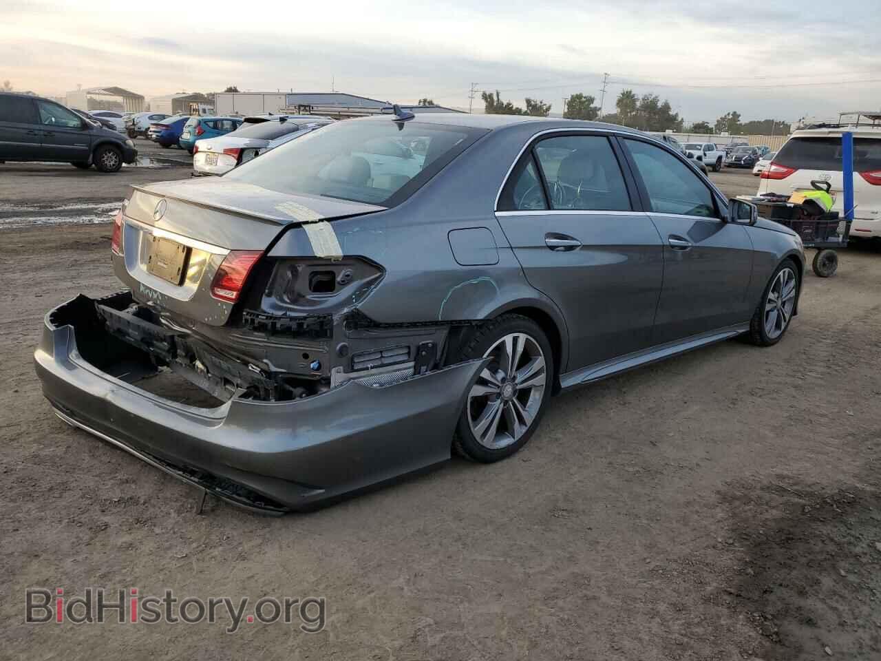 2016 MERCEDES-BENZ E-CLASS - VIN: WDDHF5KB0GB216738 - Фото 3