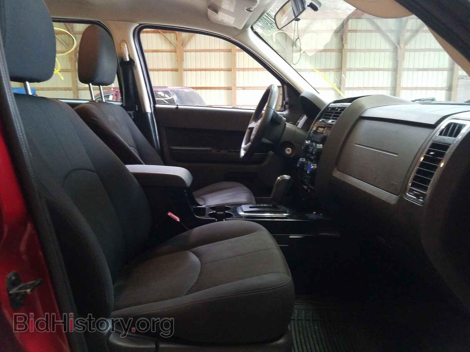 2011 MAZDA TRIBUTE - VIN: 4F2CY9C71BKM04015 - Фото 5