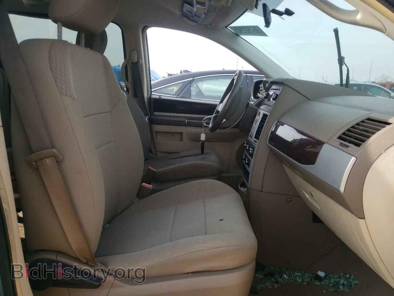 2010 CHRYSLER MINIVAN - VIN: 2A4RR5D11AR249860 - Photo 5