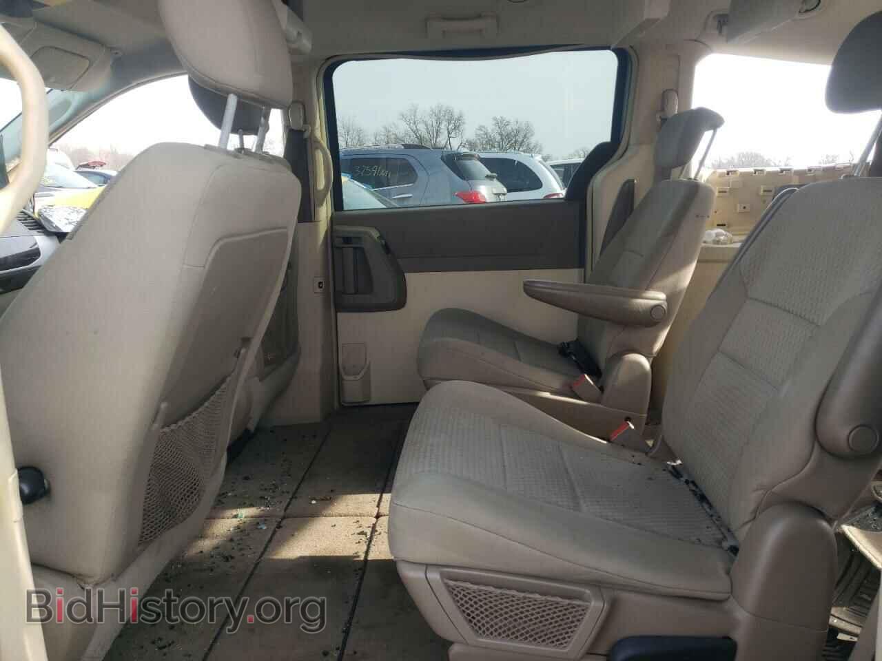 2010 CHRYSLER MINIVAN - VIN: 2A4RR5D11AR249860 - Photo 6