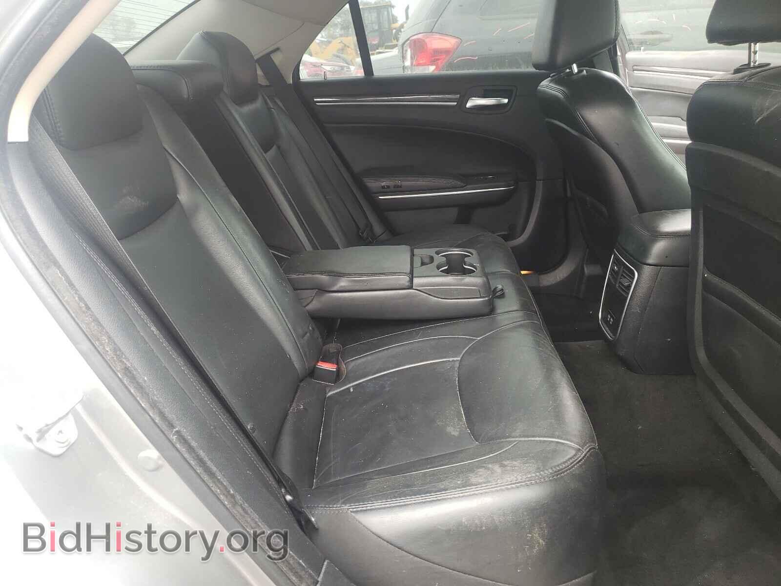 2016 CHRYSLER 300 - VIN: 2C3CCAAG5GH206723 - Фото 6