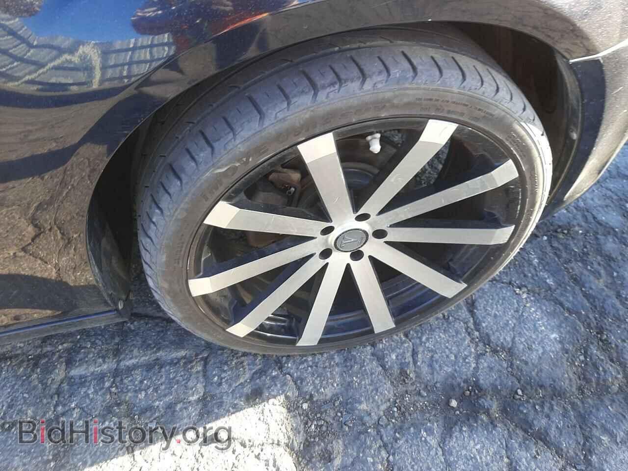 2011 CHRYSLER 300 - VIN: 2C3CA5CGXBH537820 - Фото 9