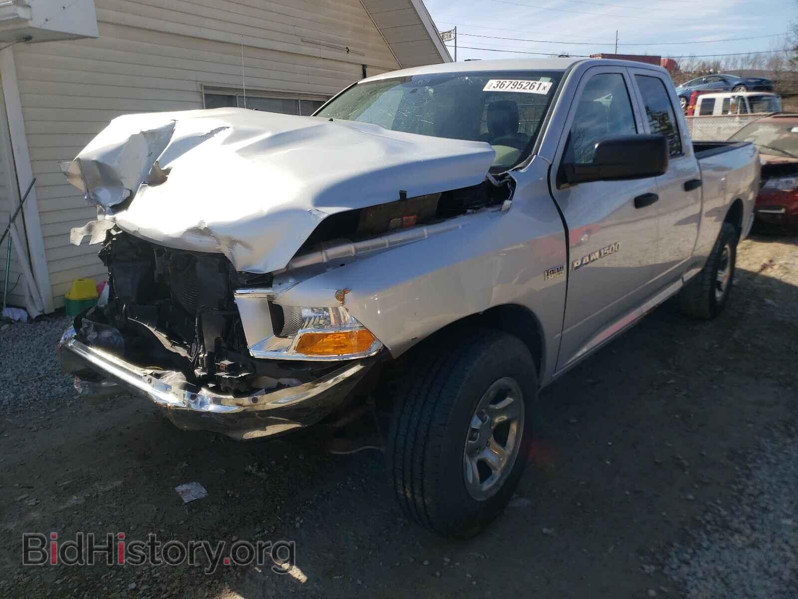 2011 DODGE RAM 1500 - VIN: 1D7RV1GTXBS518399 - Фото 2
