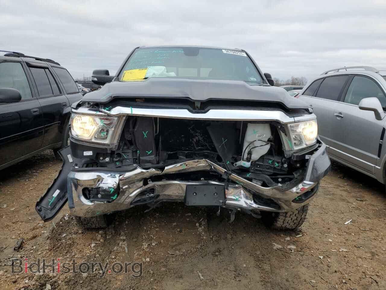 2019 RAM 1500 - VIN: 1C6SRFFT9KN660182 - Фото 5
