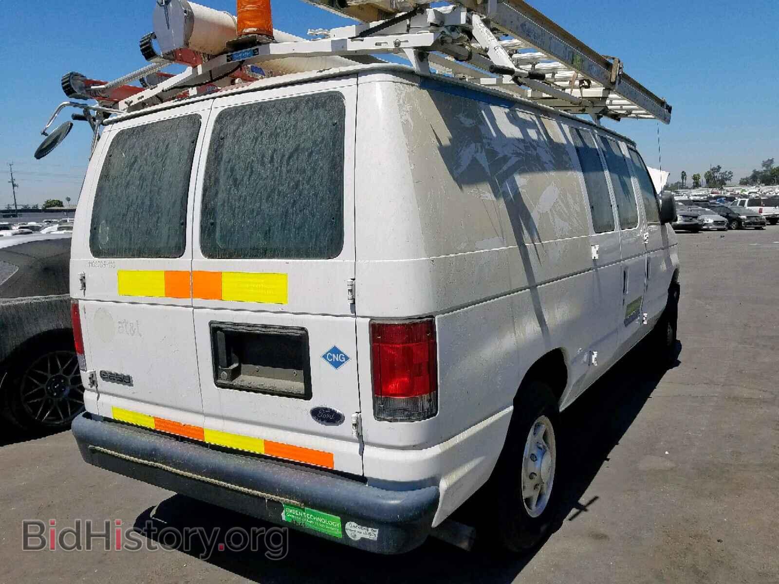 2010 FORD ECONOLINE - VIN: 1FTNE2EL7ADA08094 - Photo 4