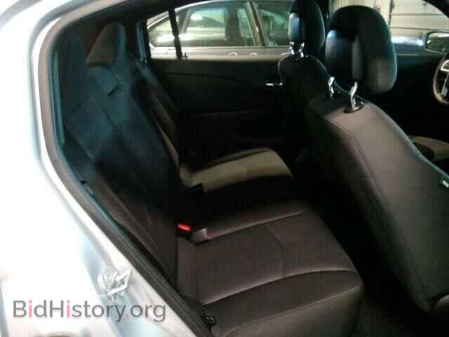 2012 CHRYSLER 200 - VIN: 1C3CCBBB0CN230034 - Фото 6