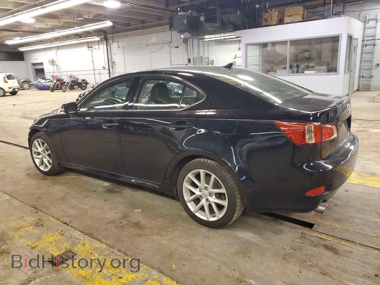 2011 LEXUS IS - VIN: JTHCF5C20B5047538 - Фото 2