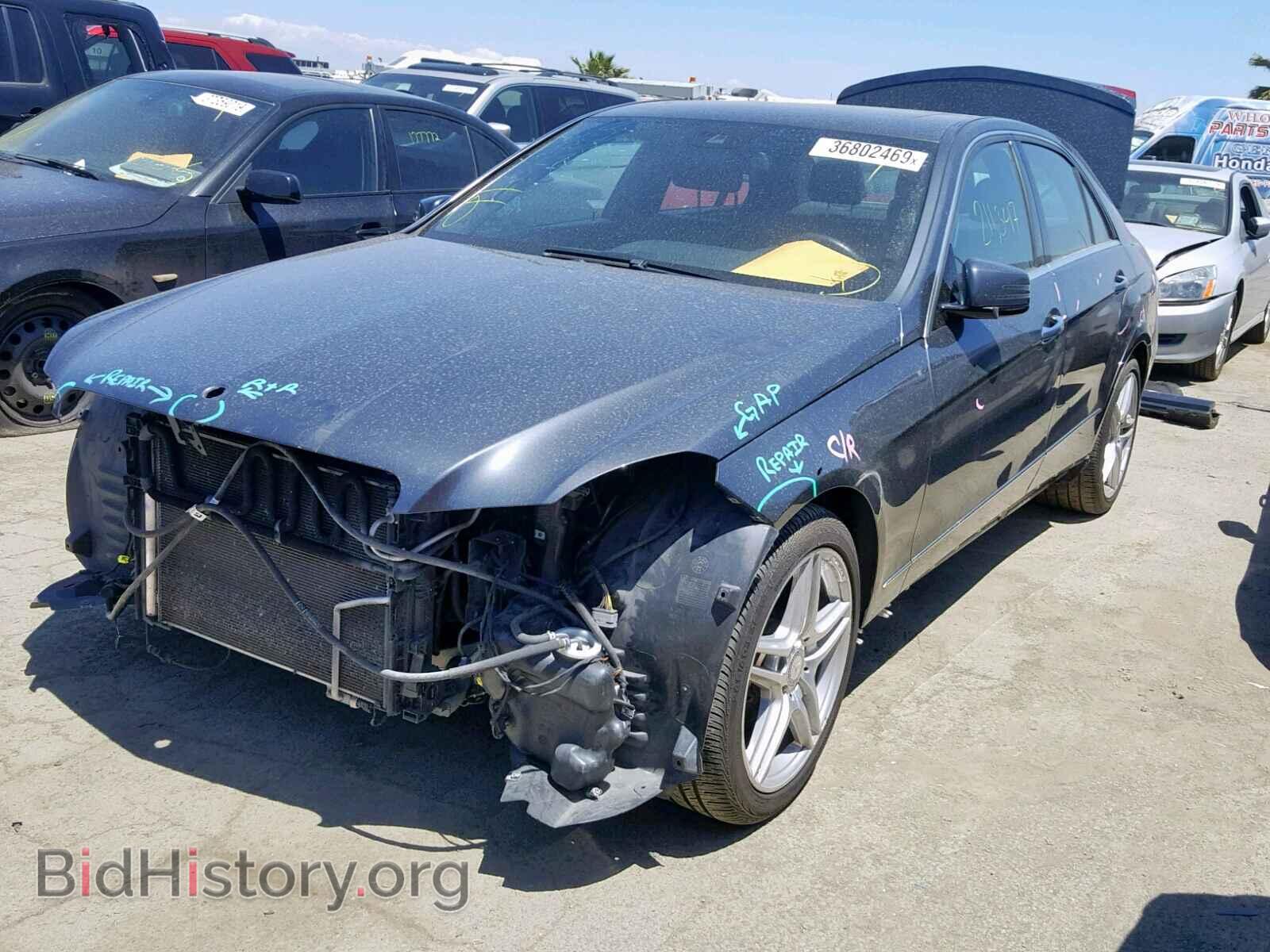 2013 MERCEDES-BENZ E 350 - VIN: WDDHF5KB2DA735775 - Фото 2