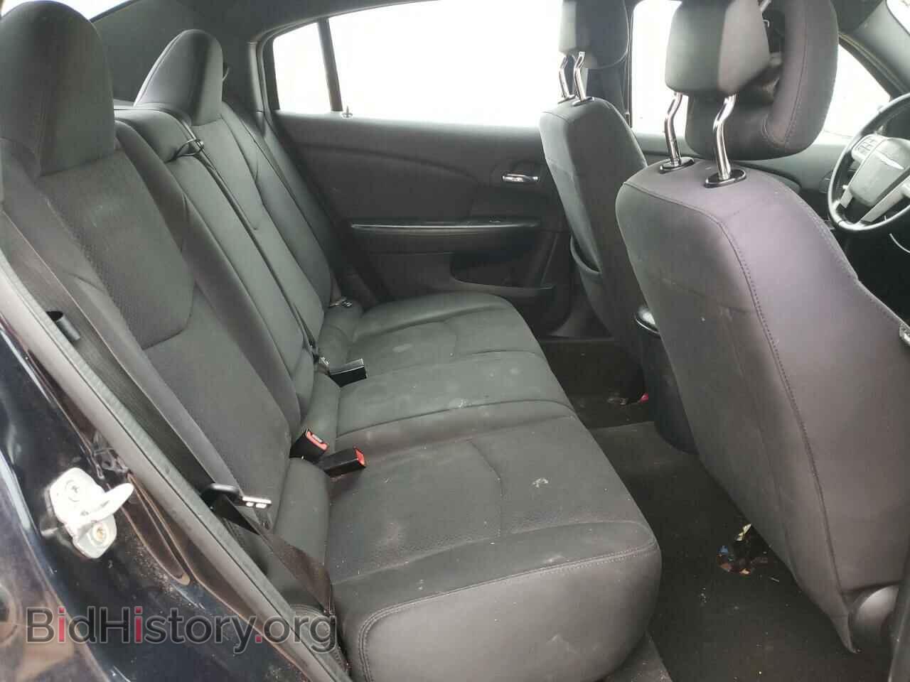 2012 CHRYSLER 200 - VIN: 1C3CCBBB8CN300802 - Фото 6