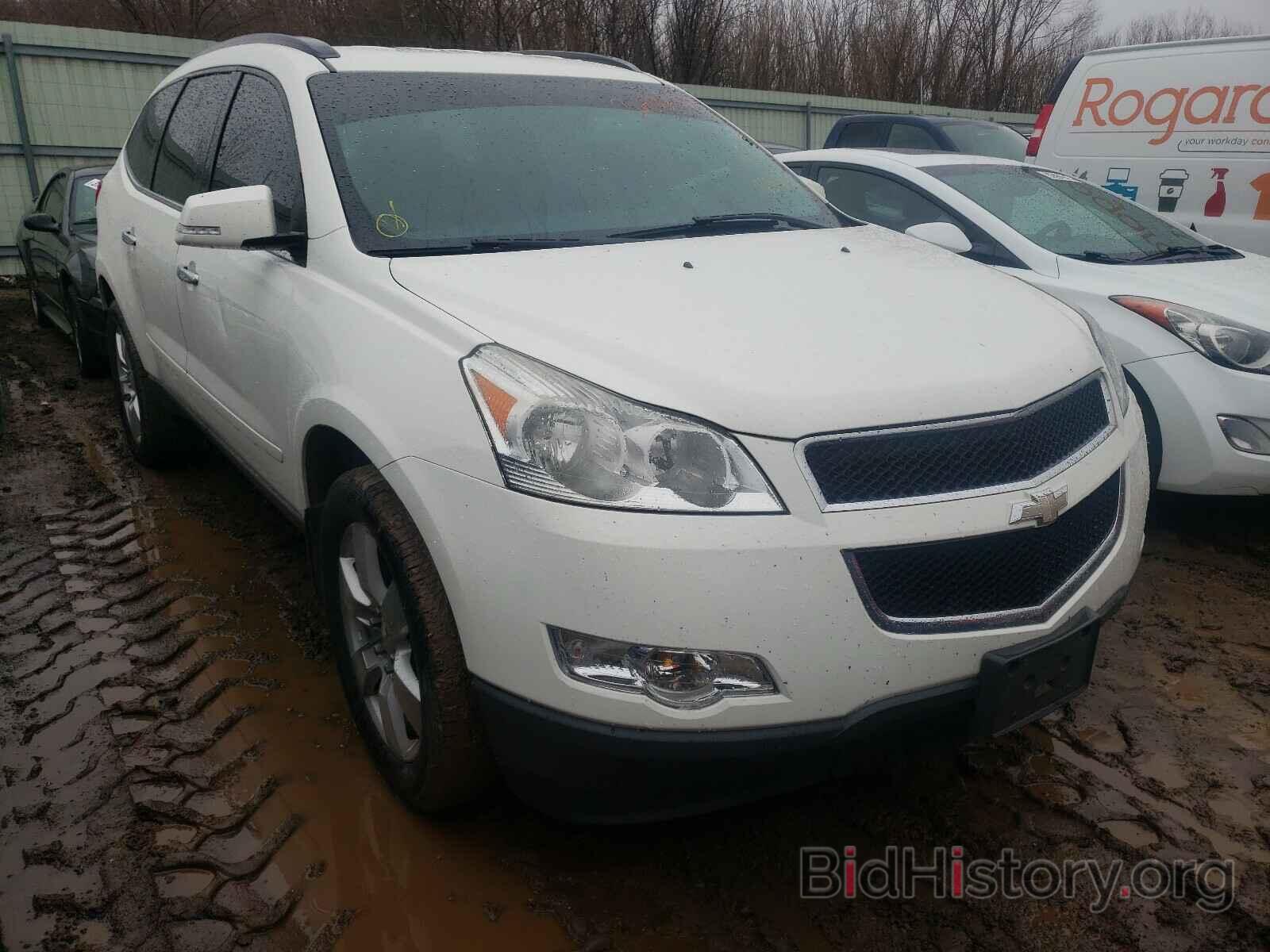 Photo 1GNKRGED0CJ163126 - CHEVROLET TRAVERSE 2012