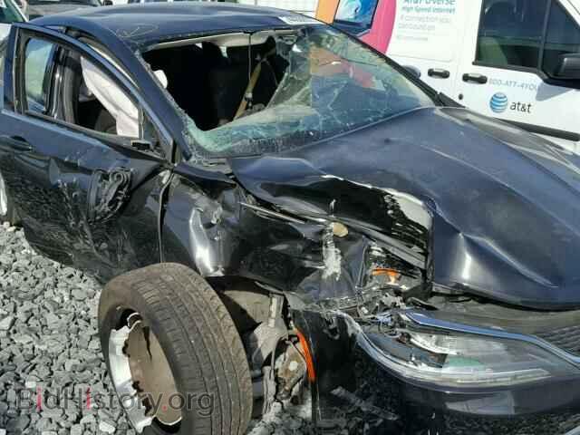 2016 CHRYSLER 200 - VIN: 1C3CCCAB7GN109661 - Photo 9