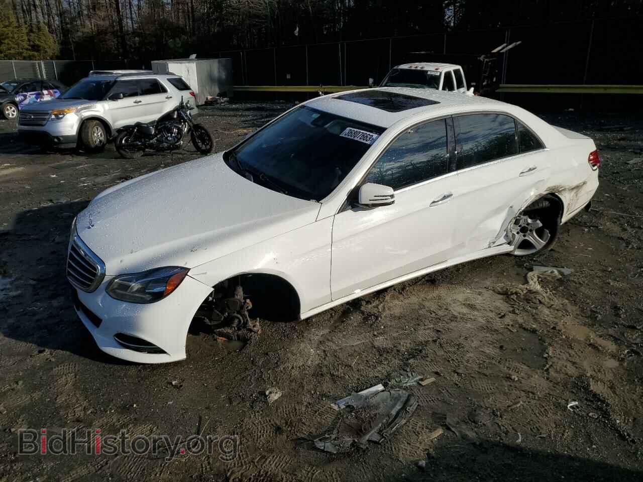 Photo WDDHF5KBXEA853557 - MERCEDES-BENZ E-CLASS 2014