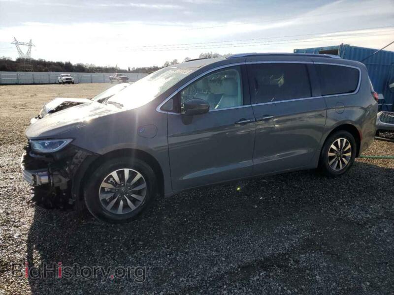 2021 Chrysler PACIFICA Hybrid Touring L (VIN 2C4RC1L74MR576960) — photo 1 of 14, Copart, damage: front end