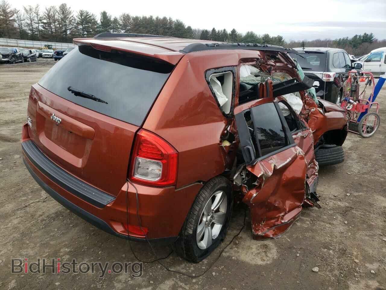 2012 JEEP COMPASS - VIN: 1C4NJDBB5CD567634 - Photo 4