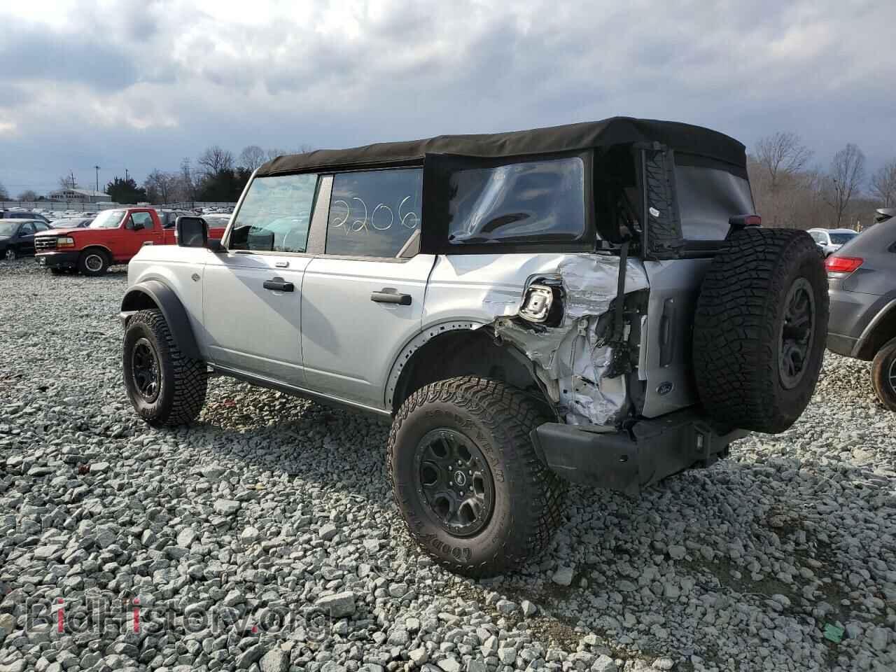 2022 FORD BRONCO - VIN: 1FMEE5DP6NLB64947 - Photo 2