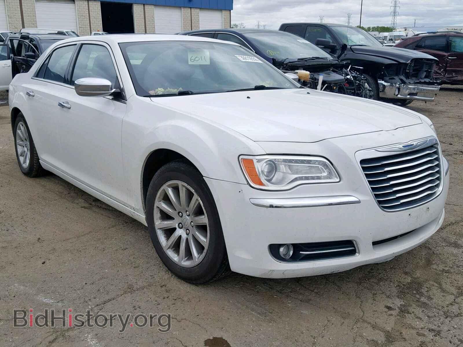Фотография 2C3CCACG8CH272545 - CHRYSLER 300 2012