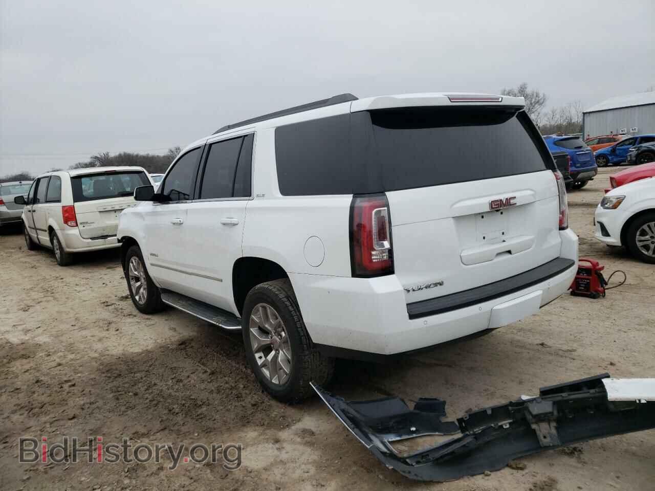 2016 GMC YUKON - VIN: 1GKS2AKC5GR430200 - Фото 2