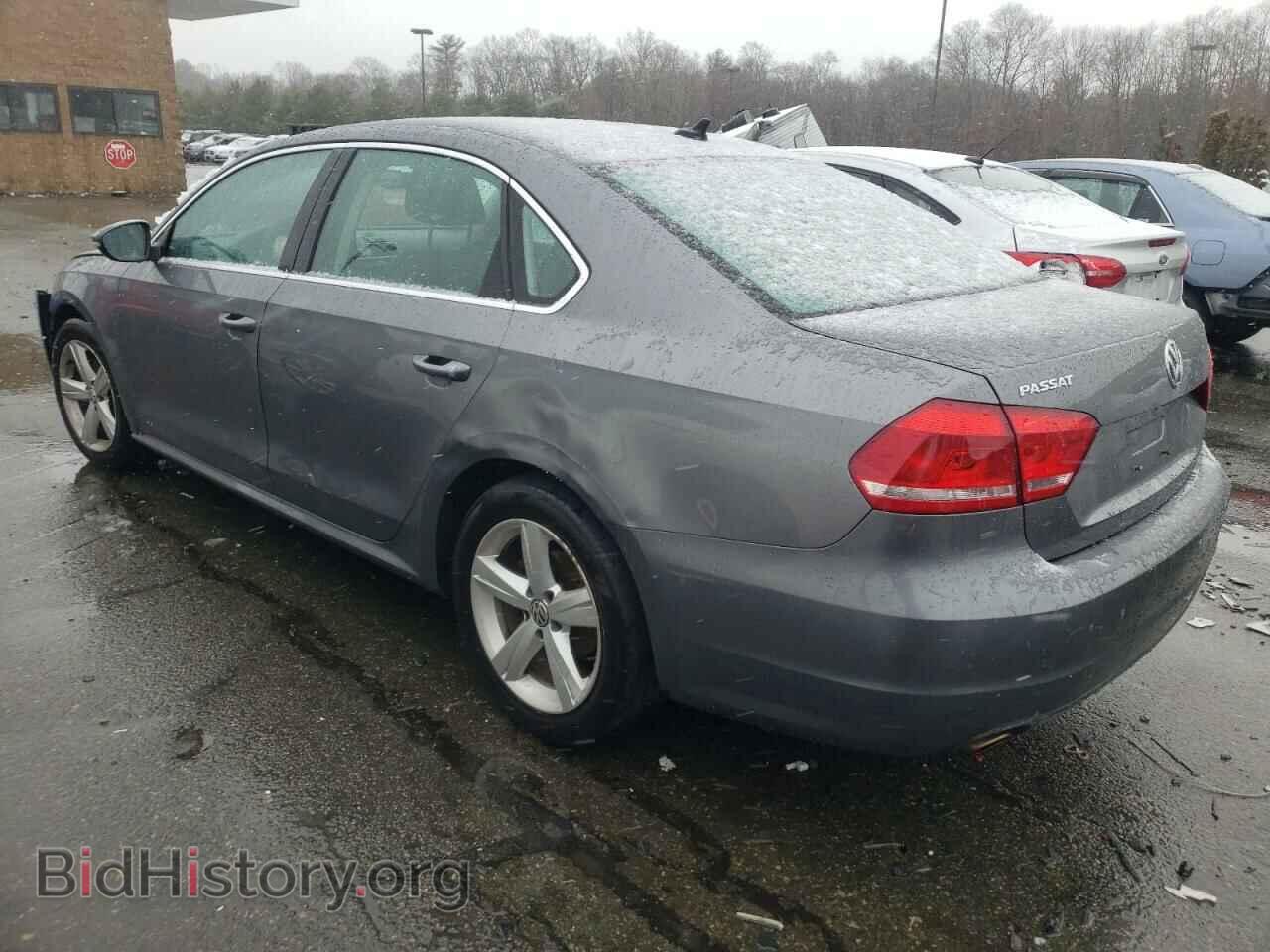 2012 VOLKSWAGEN PASSAT - VIN: 1VWBP7A32CC063137 - Фото 2