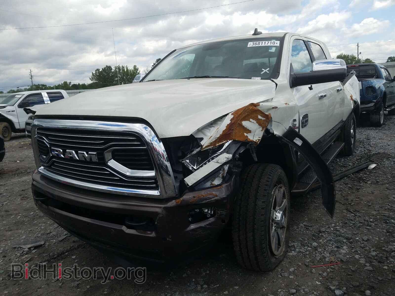 2018 RAM 2500 - VIN: 3C6UR5PL2JG349752 - Фото 2