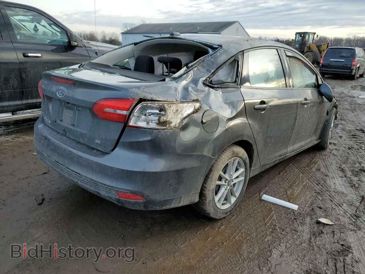 2018 FORD FOCUS - VIN: 1FADP3F22JL215750 - Фото 3