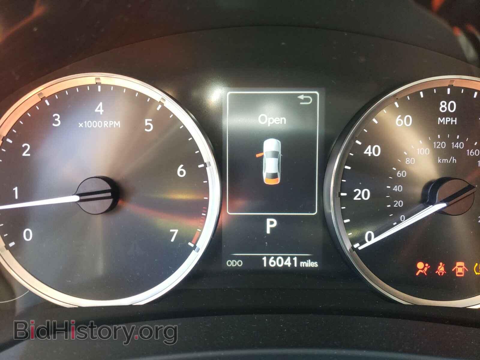 2018 LEXUS IS - VIN: JTHC81D20J5026821 - Photo 8