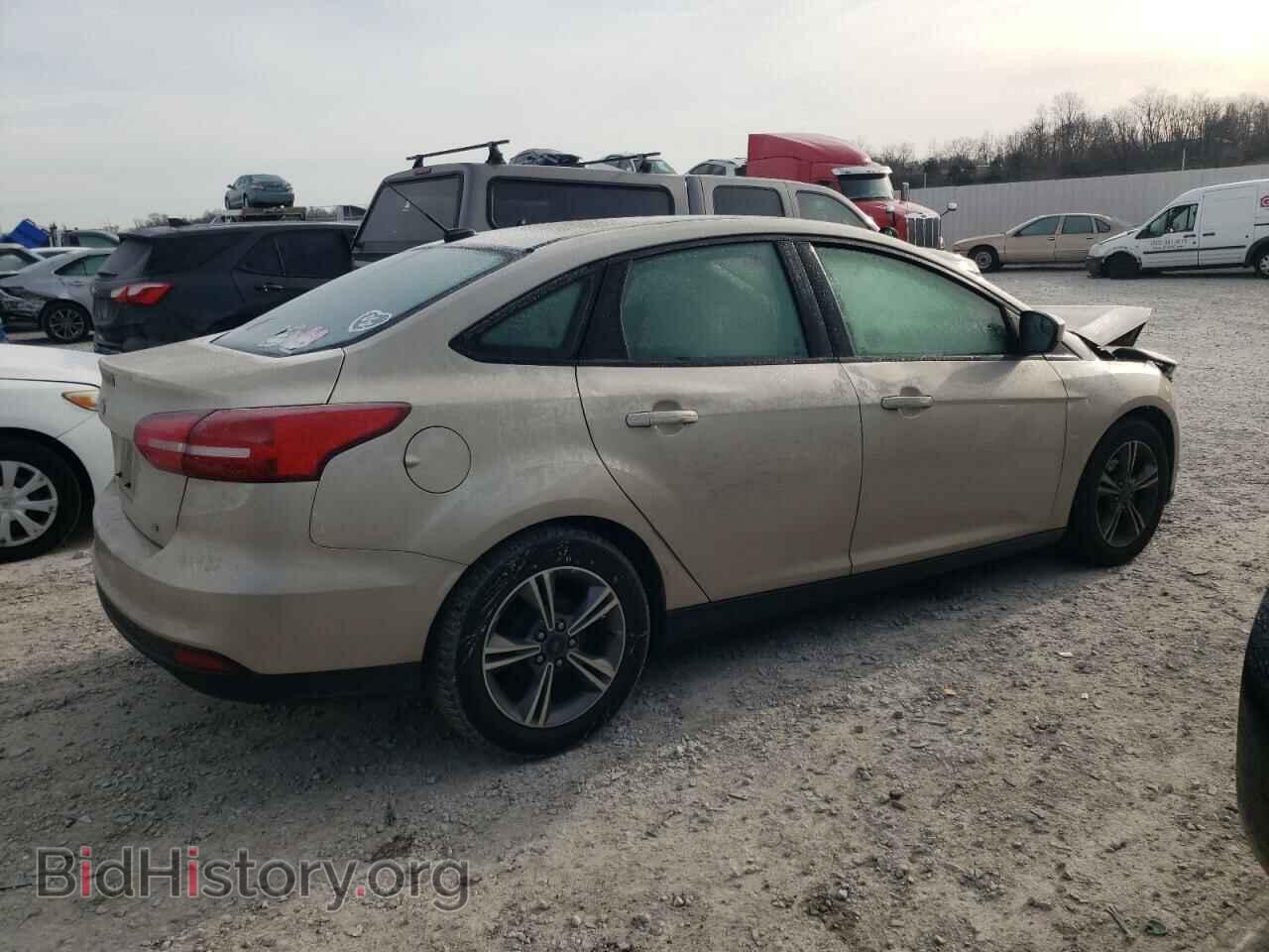 2018 FORD FOCUS - VIN: 1FADP3F26JL215816 - Фото 3