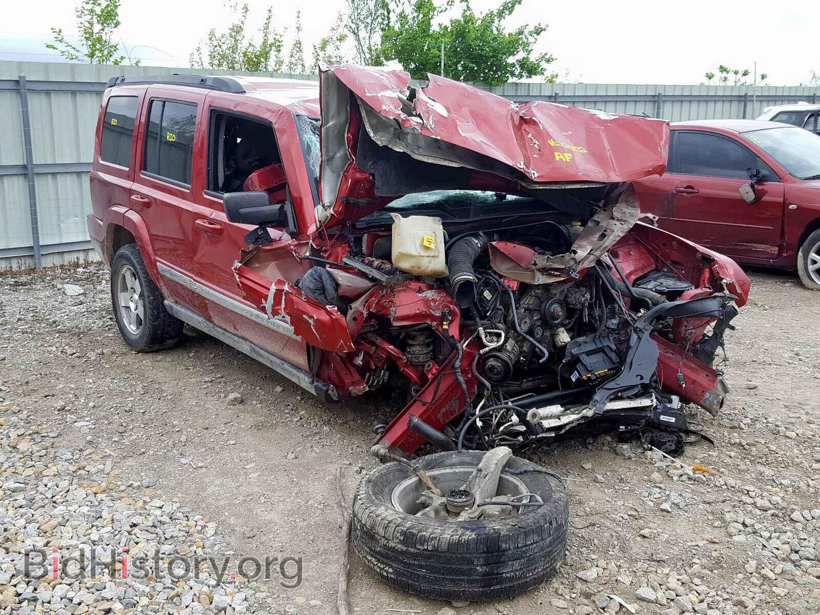 Фотография 1J4RG4GK3AC139132 - JEEP COMMANDER 2010
