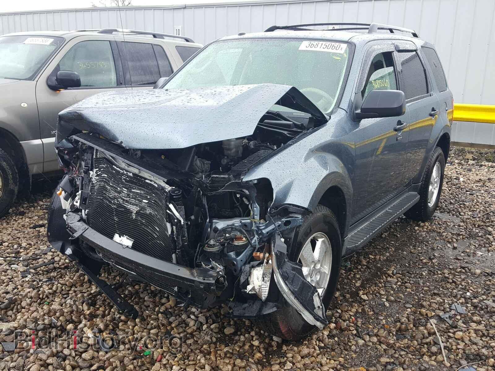 2011 FORD ESCAPE - VIN: 1FMCU9DG6BKA41040 - Фото 2